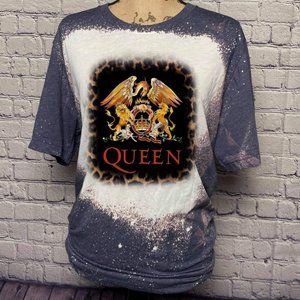 Queen Bleached Graphic Tee